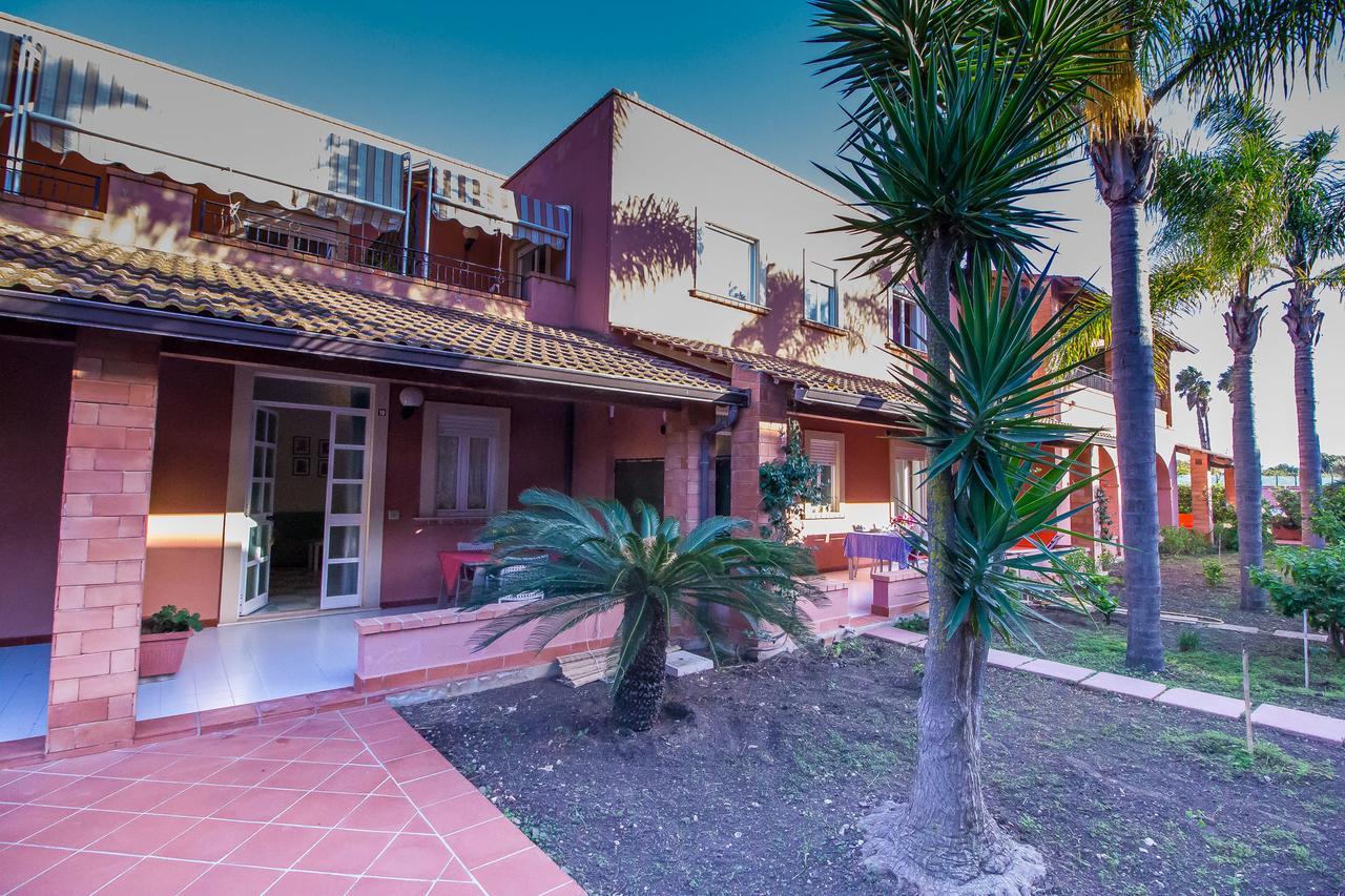 Residence Del Mare Casesicule Санта-Мария-дель-Фокалло Экстерьер фото