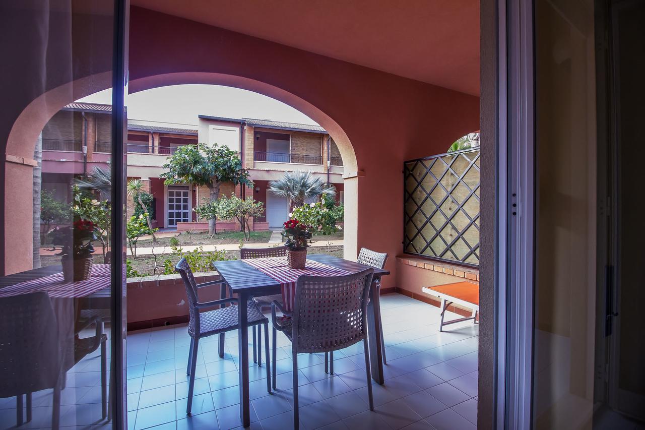 Residence Del Mare Casesicule Санта-Мария-дель-Фокалло Экстерьер фото