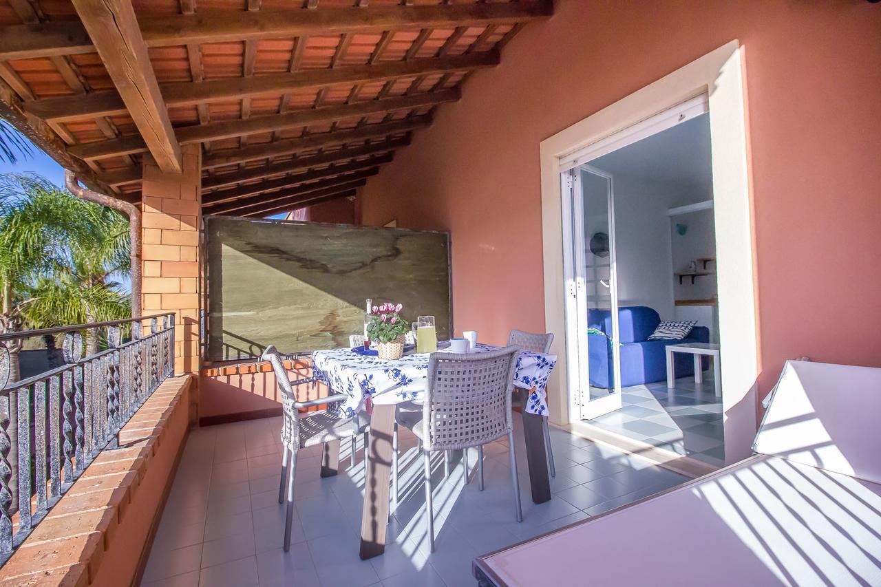 Residence Del Mare Casesicule Санта-Мария-дель-Фокалло Экстерьер фото